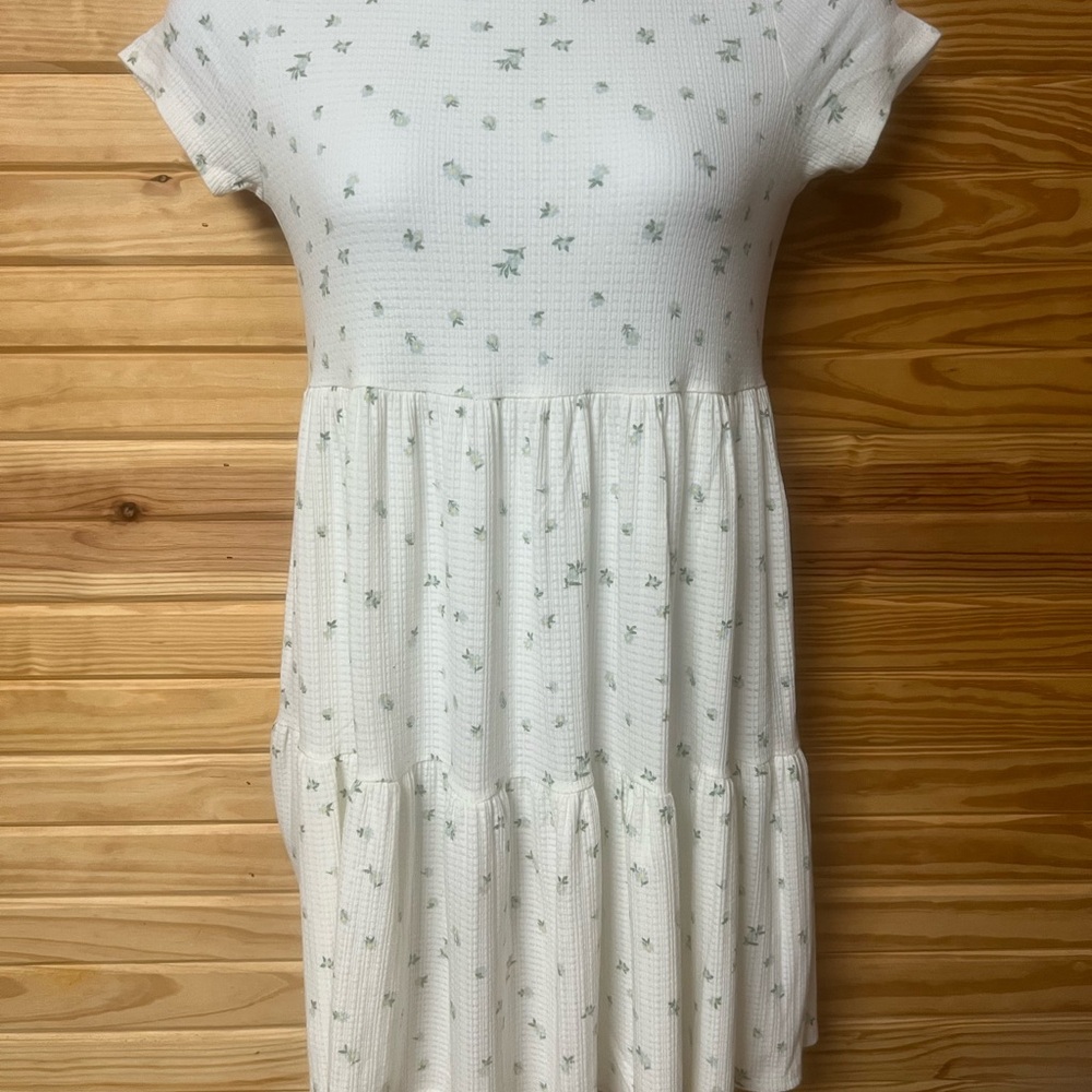 Jessica Simpson Cream Textured Fabric